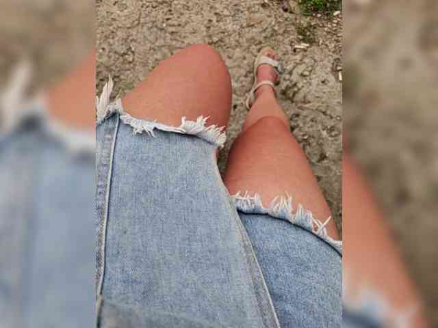 leila17 Sex Cam Show