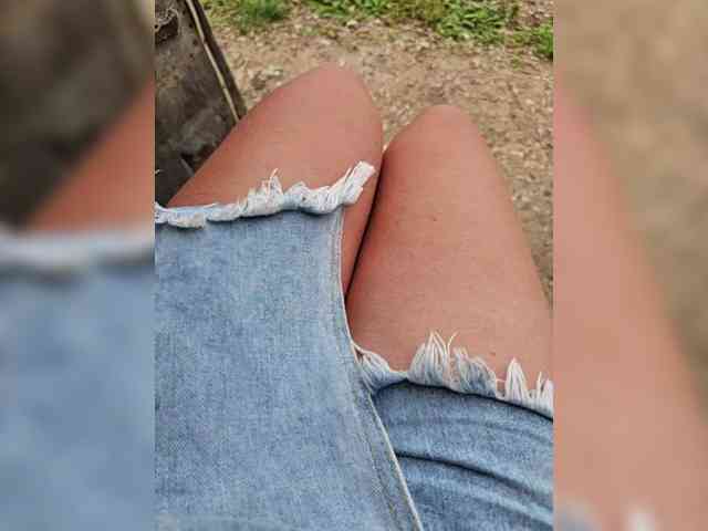 leila17 Sex Cam Show