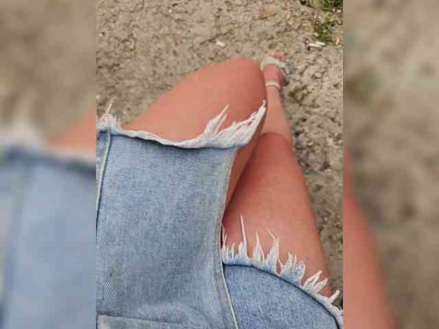 leila17 Sex Cam Show