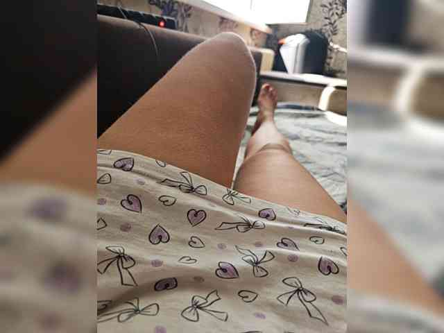 leila17 webcam
