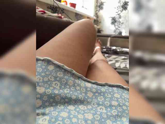 leila17 webcam