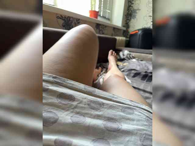 leila17 webcam