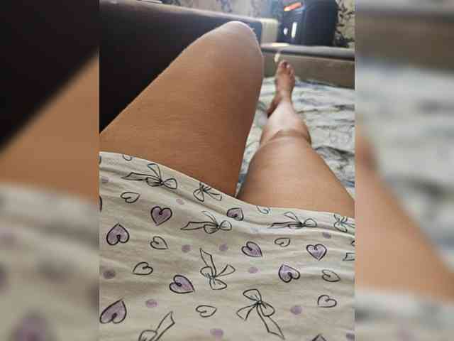 leila17 webcam