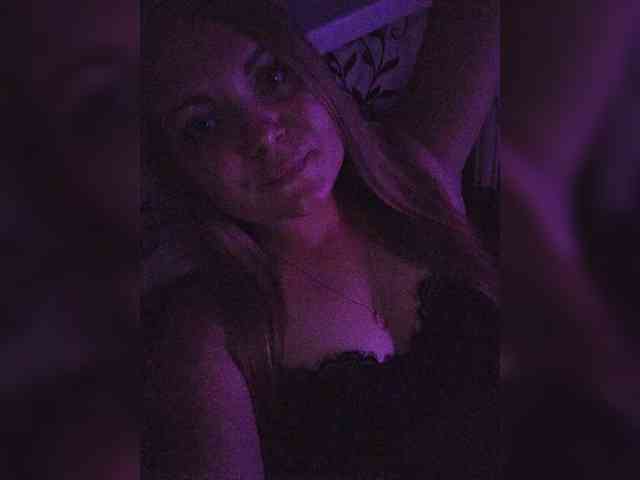 leila17 webcam