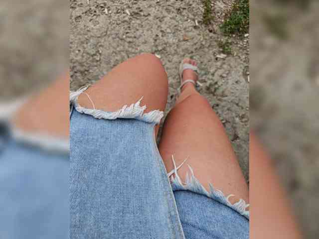 leila17 Sex Cam Show