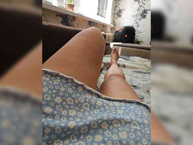 leila17 webcam