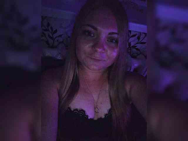 leila17 Live Webcam on BongaCams