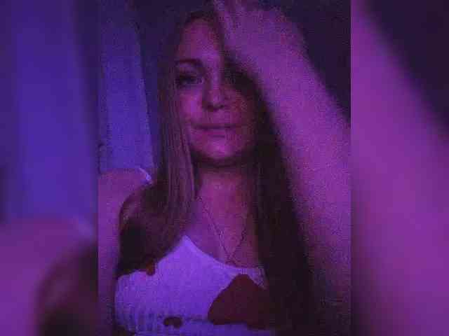 leila17 webcam