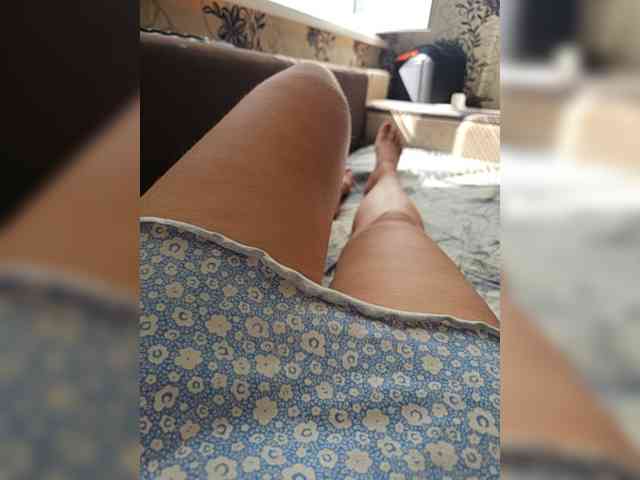 leila17 webcam