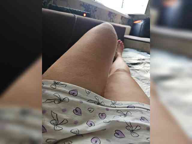 leila17 webcam