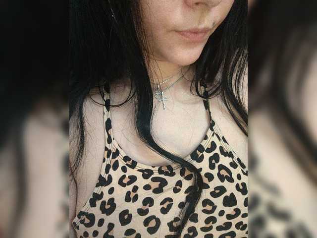 Fifine live cam on BongaCams