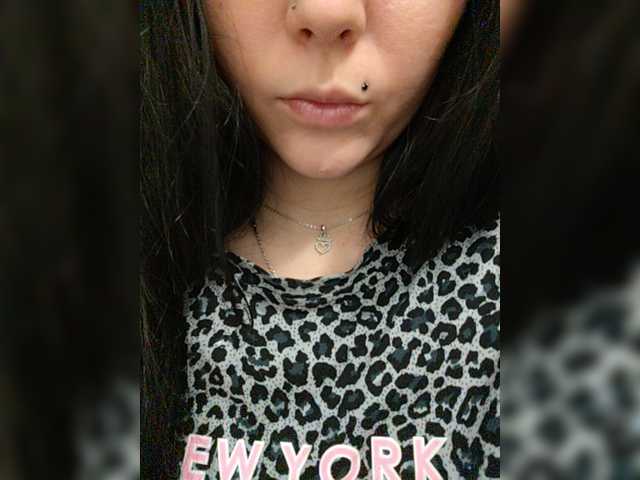 Fifine live cam on BongaCams