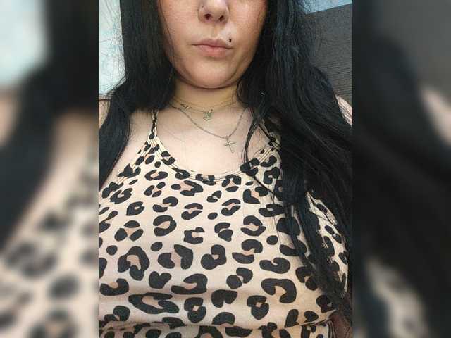 Fifine live cam on BongaCams