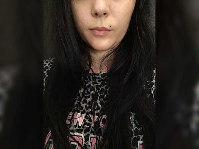 Fifine live cam on BongaCams