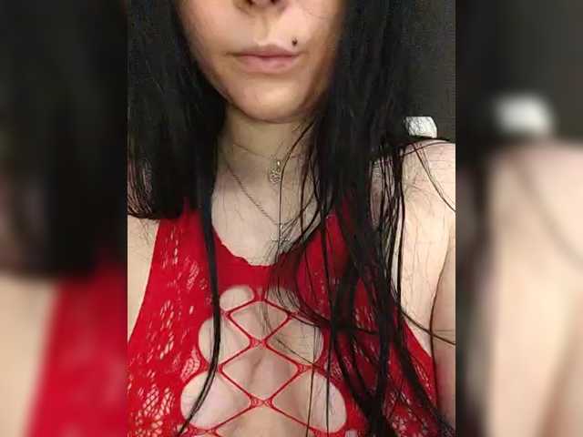 Fifine live cam on BongaCams