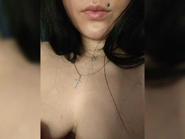 Fifine Live Cam on BongaCams