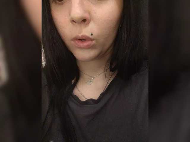 Fifine live cam on BongaCams