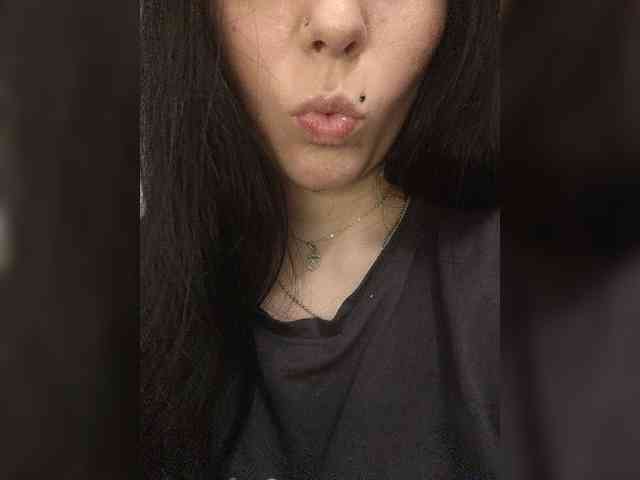 CLeoPatRa7777 webcam