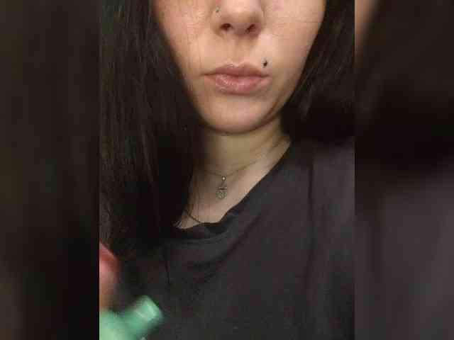 CLeoPatRa7777 webcam