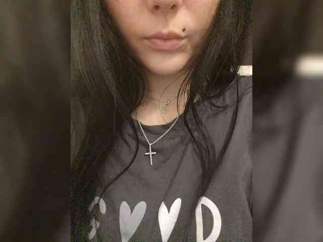 CLeoPatRa7777 webcam