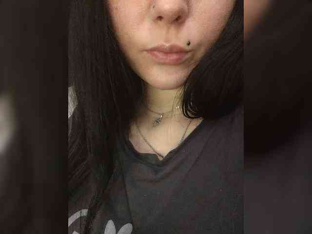 CLeoPatRa7777 webcam