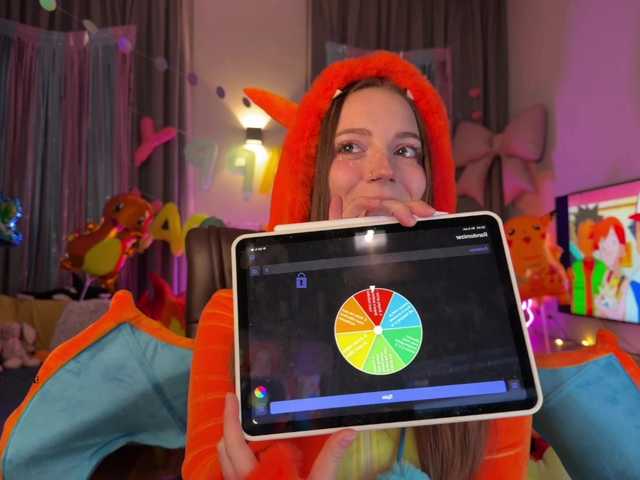 LissaSkarlet live webcam show