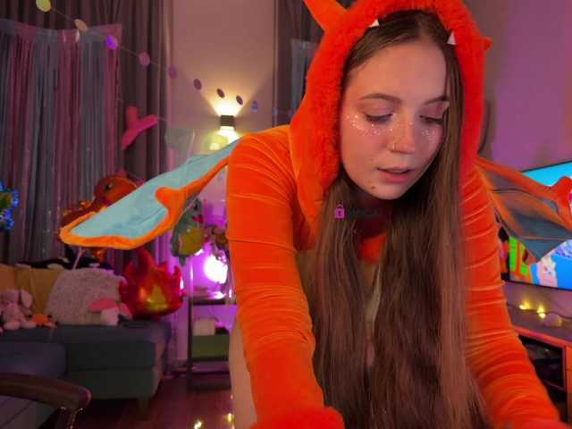 LissaSkarlet live webcam show
