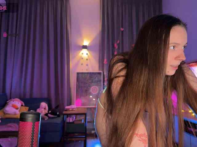 LissaSkarlet webcam