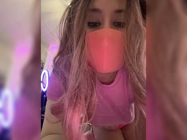 Ninnel live cam