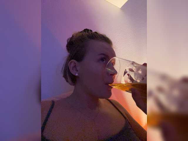 kartinkaa live cam on BongaCams