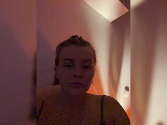 kartinkaa live cam on BongaCams