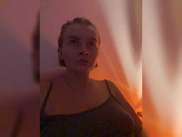 kartinkaa live cam on BongaCams
