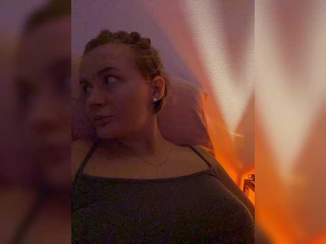 kartinkaa live cam on BongaCams