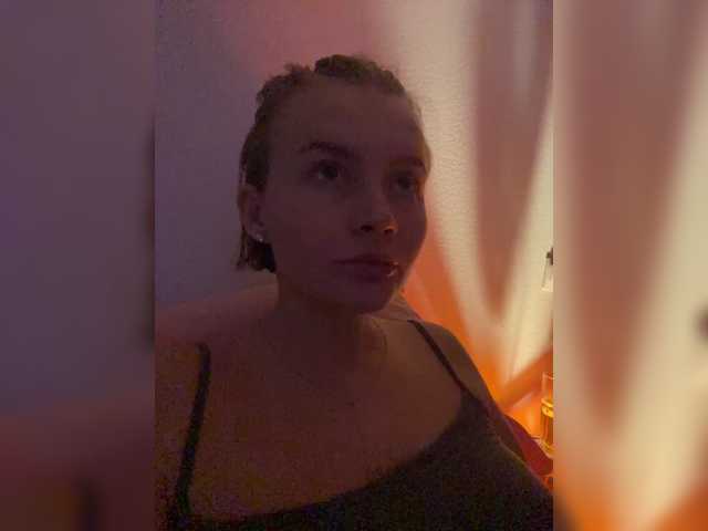 kartinkaa live cam on BongaCams