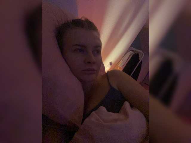 kartinkaa live cam on BongaCams