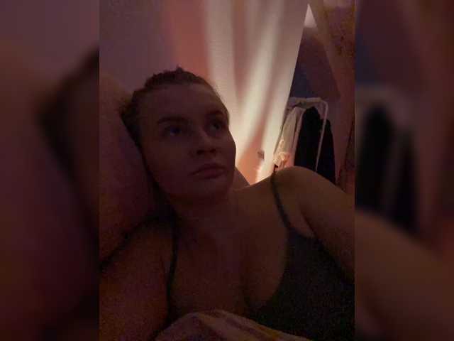 kartinkaa live cam on BongaCams