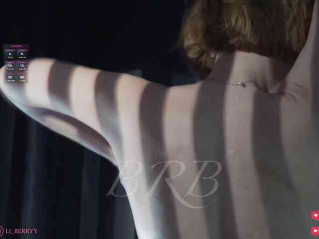 Li_Berry webcam
