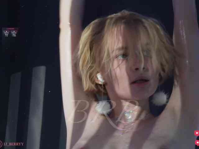 Li_Berry webcam