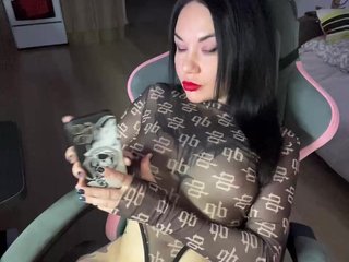 LiLCaTt Porn Show