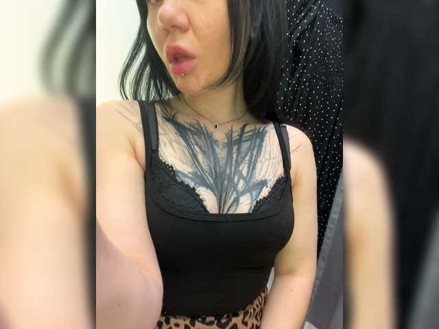 LiLCaTt live cam on BongaCams