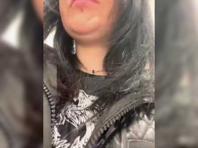 LiLCaTt's BongaCams show and profile