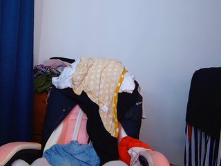 ann-mikele Porn Show