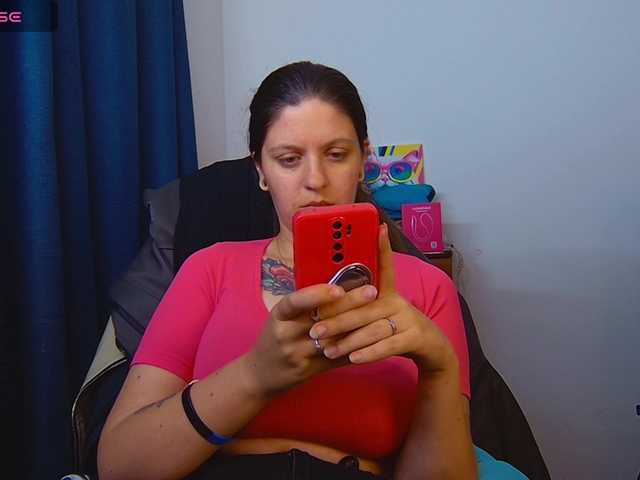 ann-mikele live cam on BongaCams