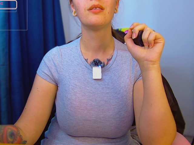 ann-mikele live cam on BongaCams