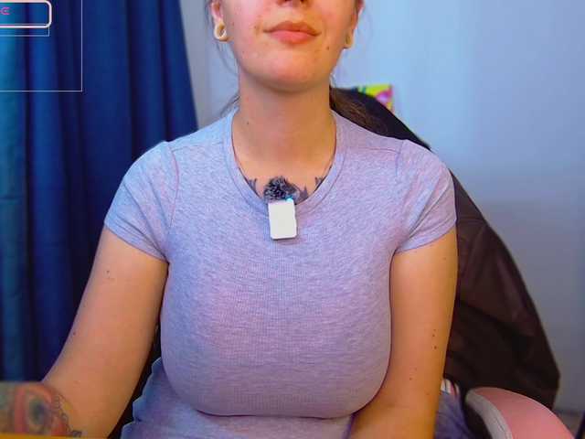 ann-mikele live cam on BongaCams
