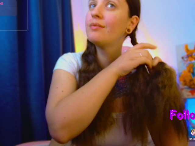 ann-mikele's BongaCams show and profile