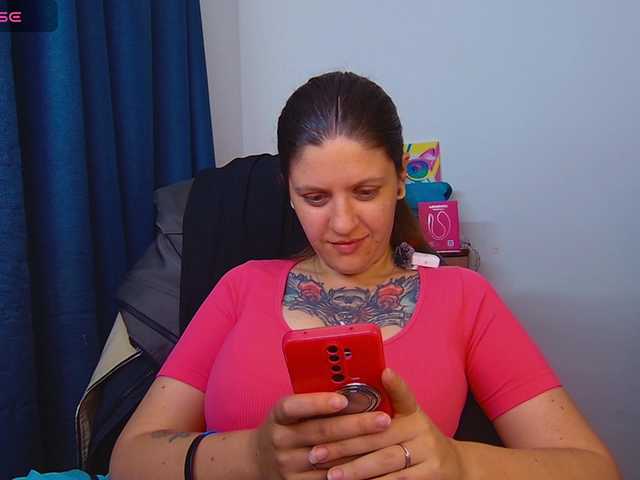 ann-mikele live cam on BongaCams