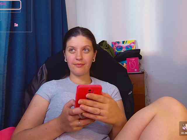 ann-mikele webcam
