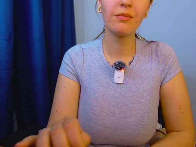ann-mikele webcam