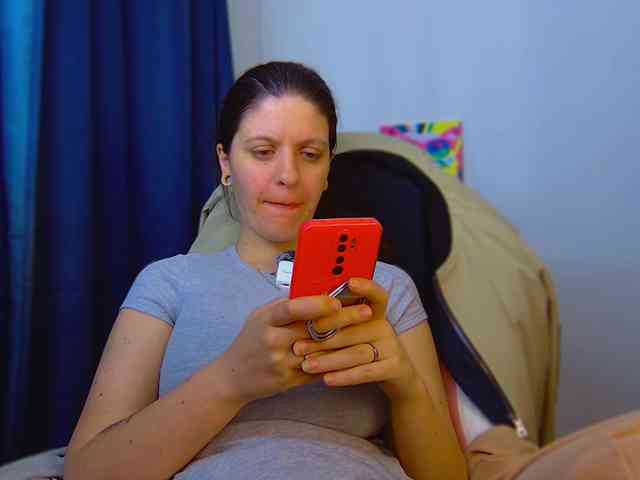 ann-mikele webcam